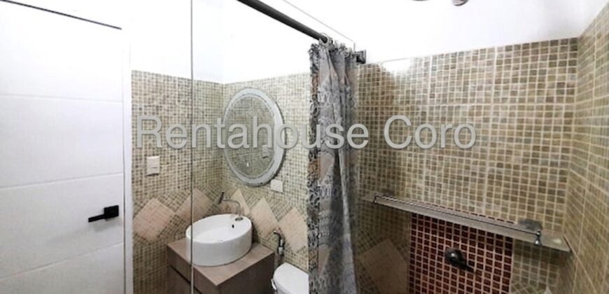 Hermosa Casa en Venta en sector Indepencencia, Conjunto Privado, Coro