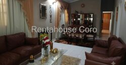 Bella Casa en Venta en Urb. Monseñor Iturriza de Coro