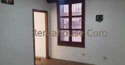 Local en Venta en pleno centro de Coro