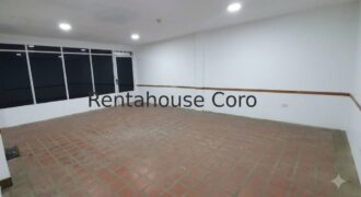 Local en Venta en pleno centro de Coro